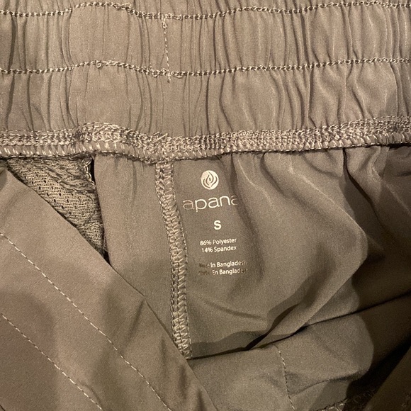 Apana Taupe Lightweight Joggers Size Small - Picture 4 of 7